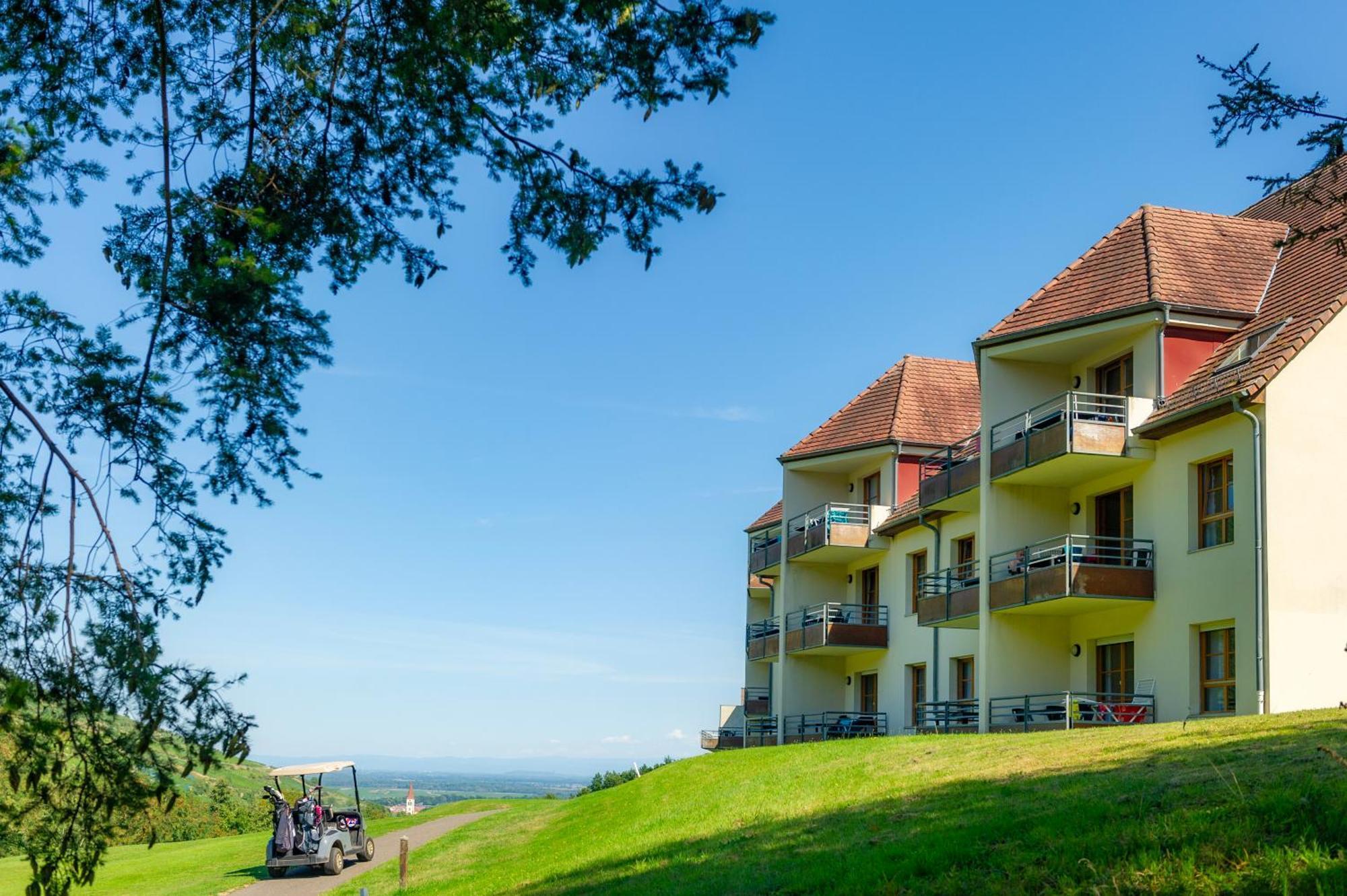 Goelia Le Domaine Du Golf Lejlighedshotel Ammerschwihr Eksteriør billede